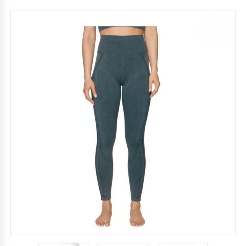 NWT Betsey Johnson 7/8 High Rise Leggings